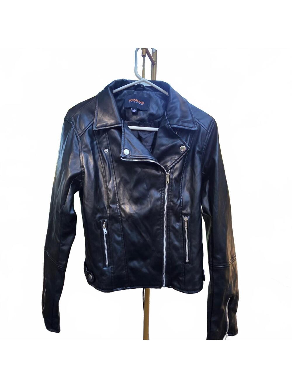 Wmn's Large Ambiance Outerwear black faux leather moto jacket